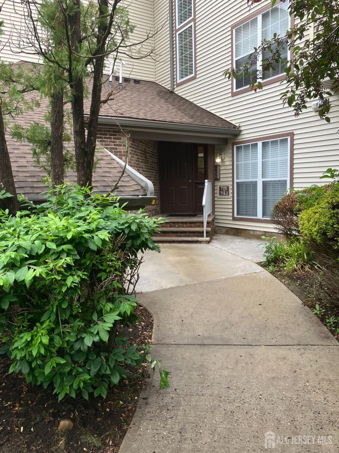 Property Photo:  7161 Elm Court  NJ 08852 