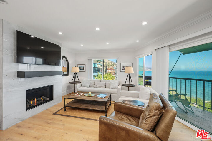 Property Photo:  26666 Seagull Way  CA 90265 