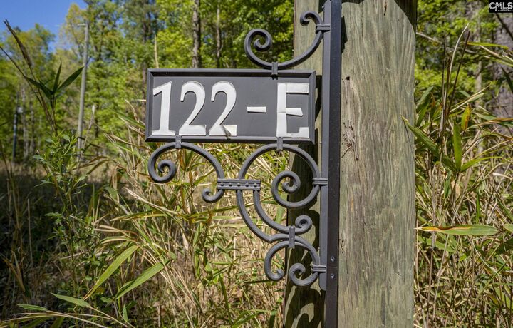Property Photo:  122 E Lonesome Pine  SC 29020 