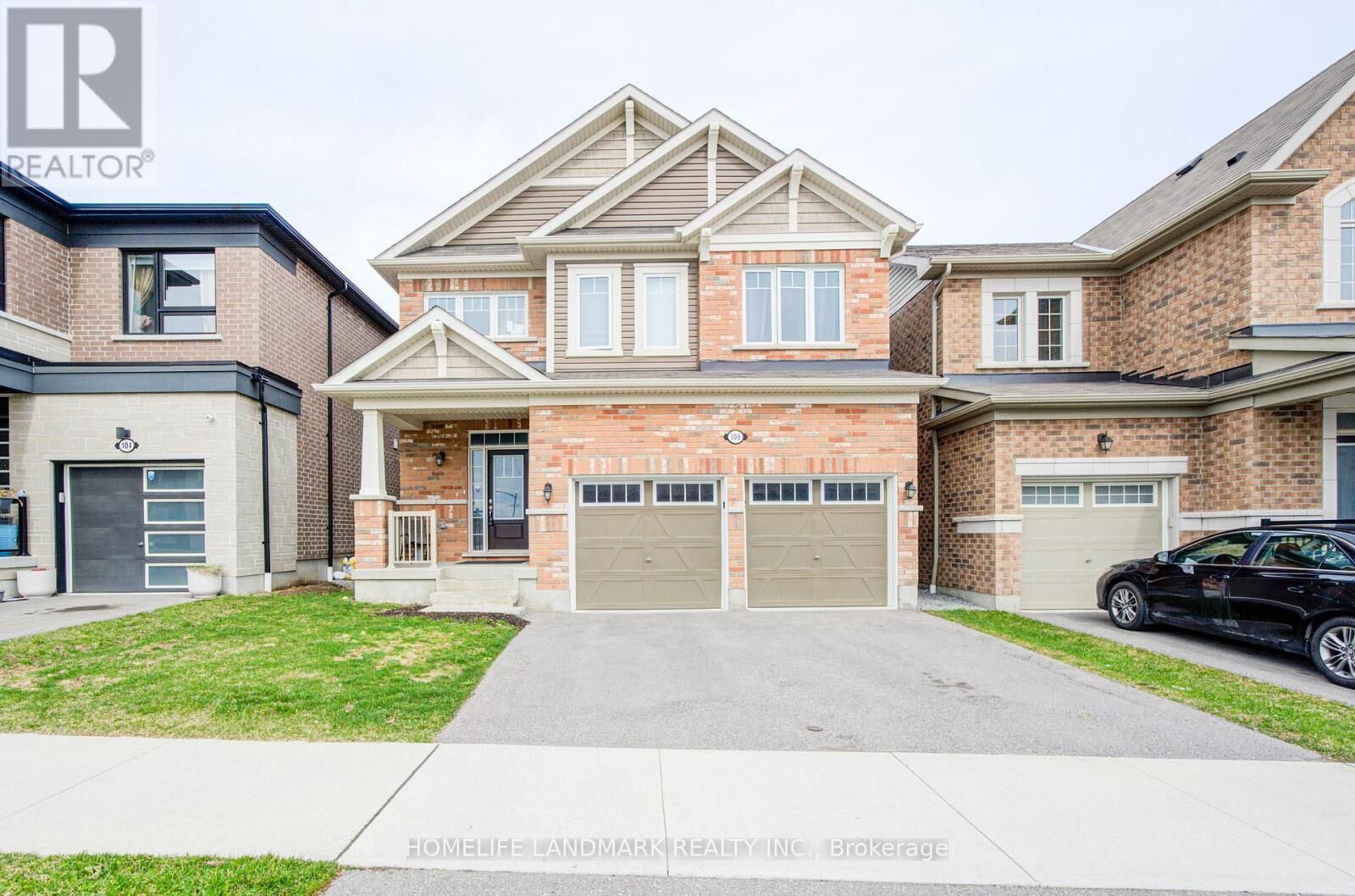 Property Photo:  106 Barkerville Drive  ON L1P 0L8 