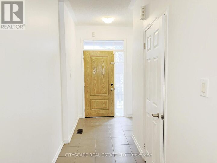Property Photo: 64 Honeyview Trail ON L6P 4A4
