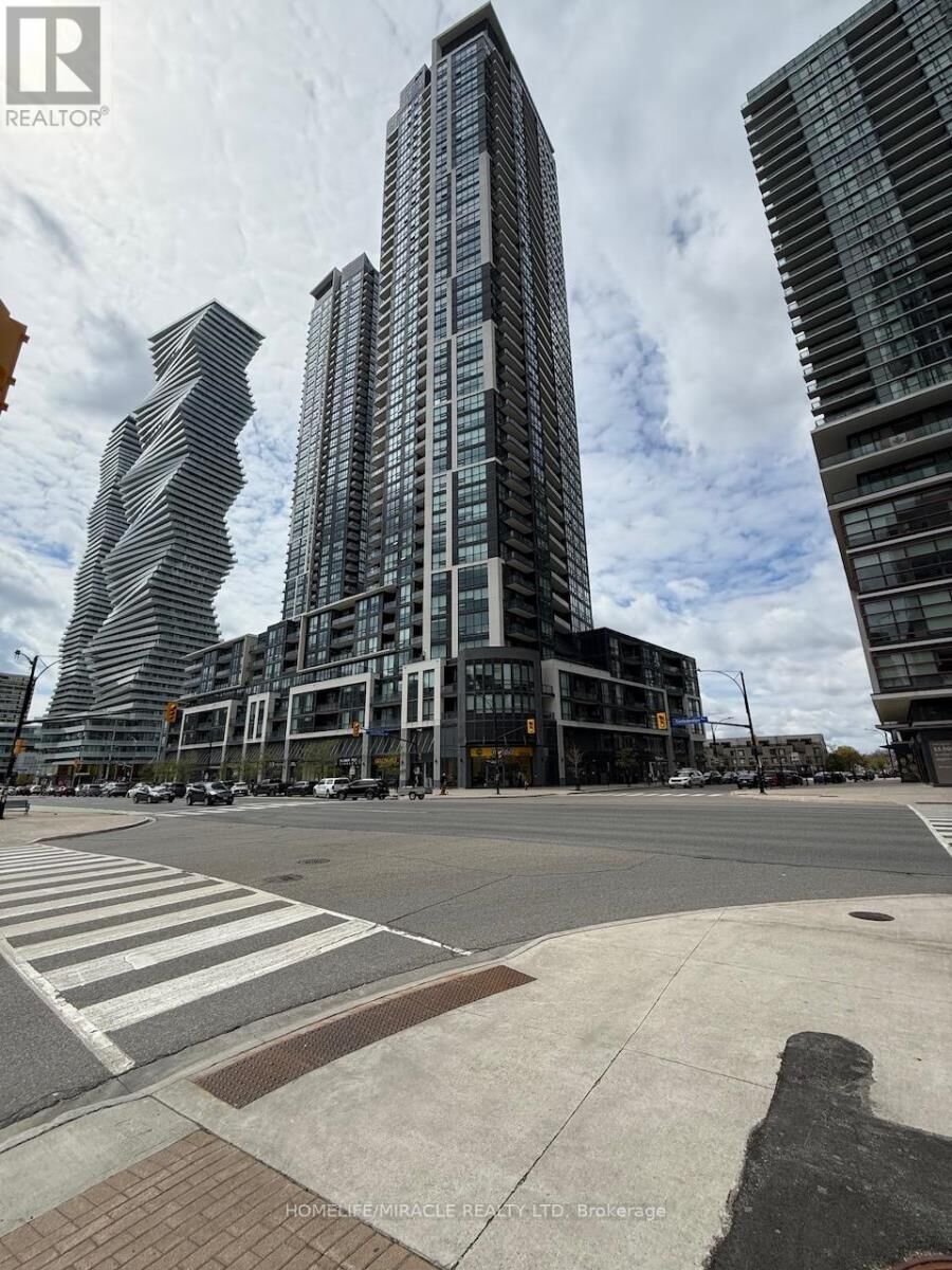 Property Photo:  510 Curran Place 3810  ON L5B 0J8 