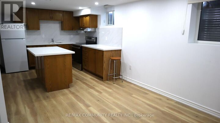 Property Photo: 3254 Cambourne Crescent Basement ON L5N 5G4