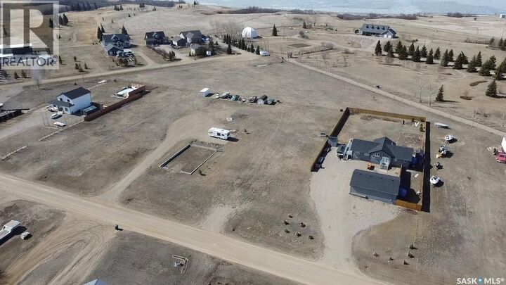 Property Photo:  529 Aaro Avenue  SK S0H 1J0 