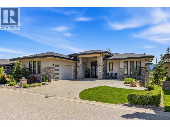 Property Photo: 818 Brassey Place BC V1H 2H7