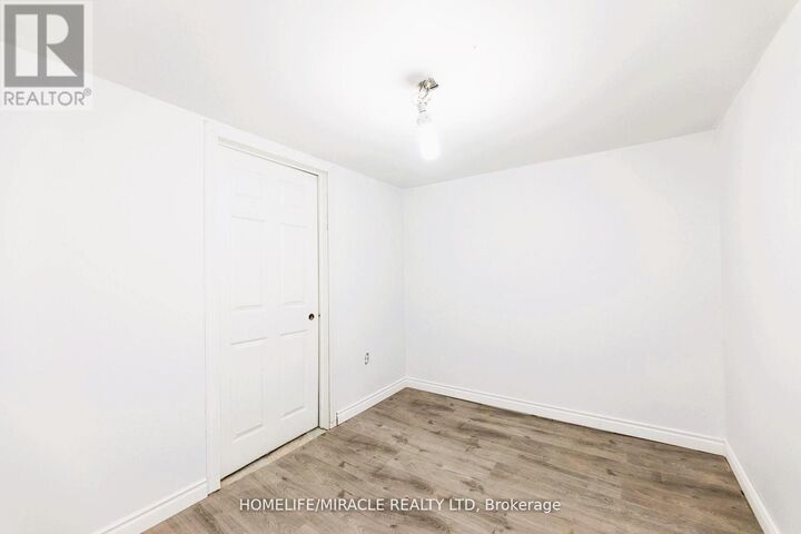 Property Photo: 1251 Warden Avenue Bsmt ON M1R 2R4