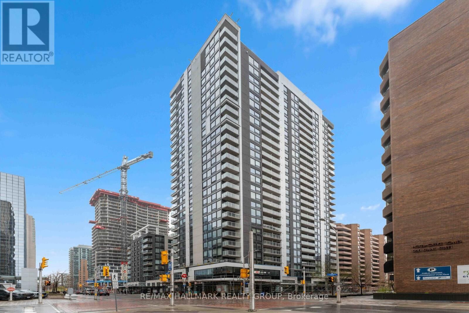 Property Photo: 340 Queen Street 1502 ON K1R 0G1
