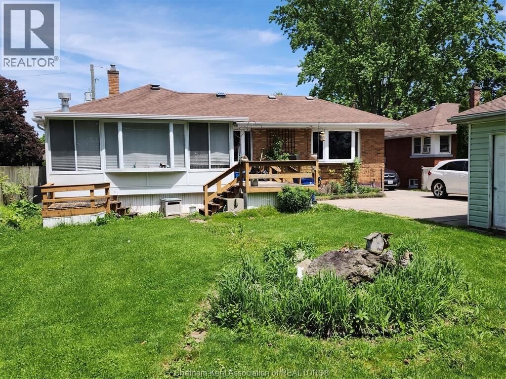 Property Photo: 66 Devon Road ON N7L 3T6