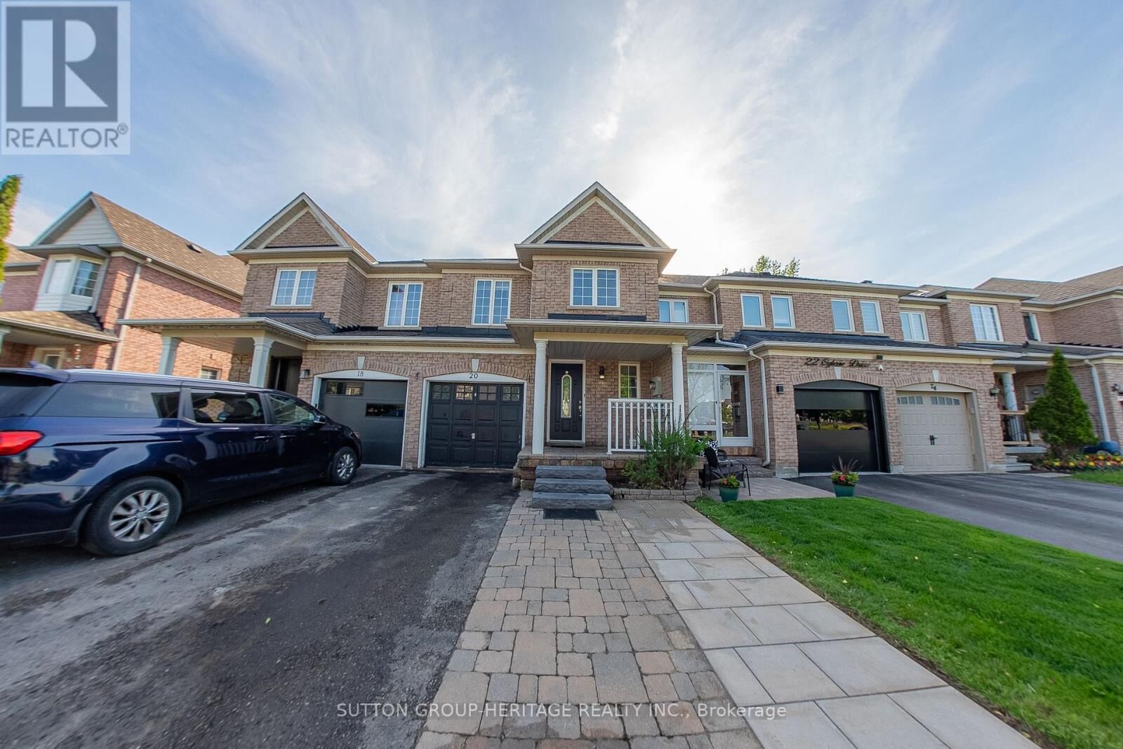 Property Photo: 20 Oglevie Drive ON L1R 2Y4