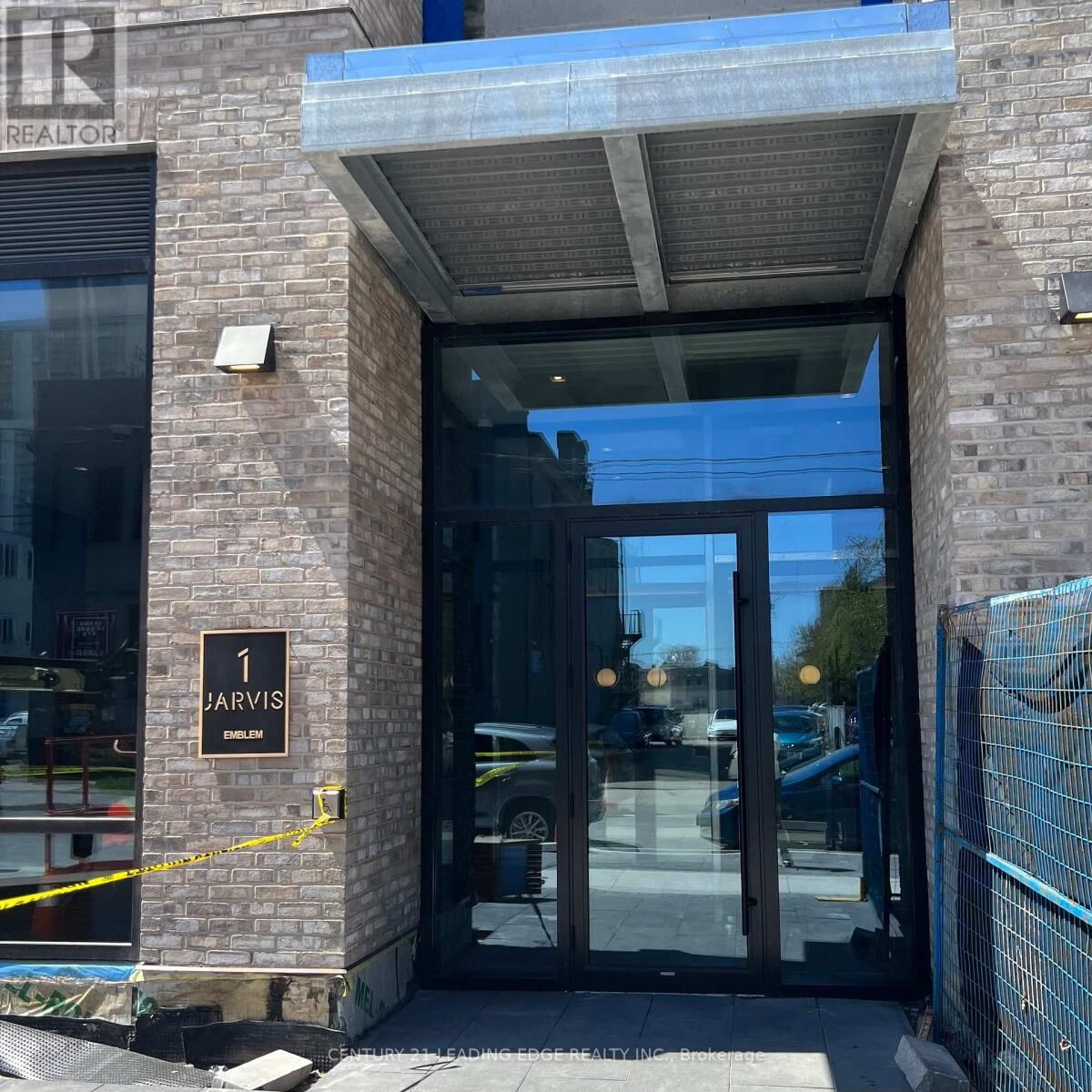 Property Photo:  1 Jarvis Street 1510  ON L8R 0A8 