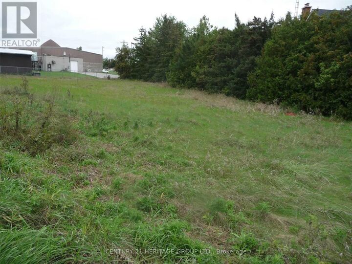 Property Photo:  33 Grant Drive  ON K0M 2M0 