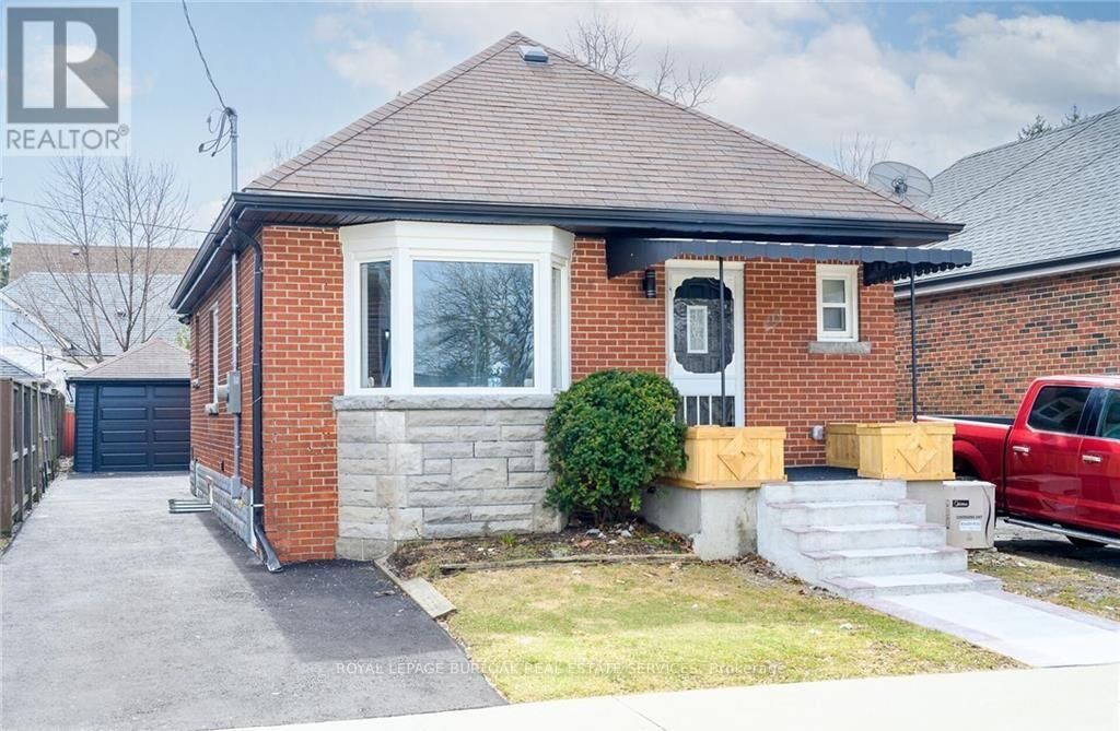 Property Photo:  150 Brucedale Avenue East Lower  ON L9A 1N6 