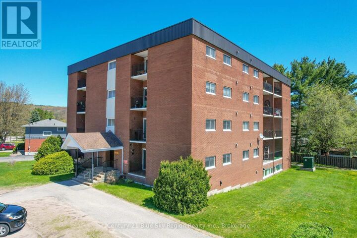 Property Photo:  122 Giroux Street 305  ON P1B 7Y7 