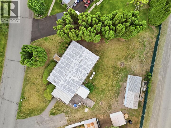 Property Photo: 2401 Ord Road 32 BC V2B 7V8