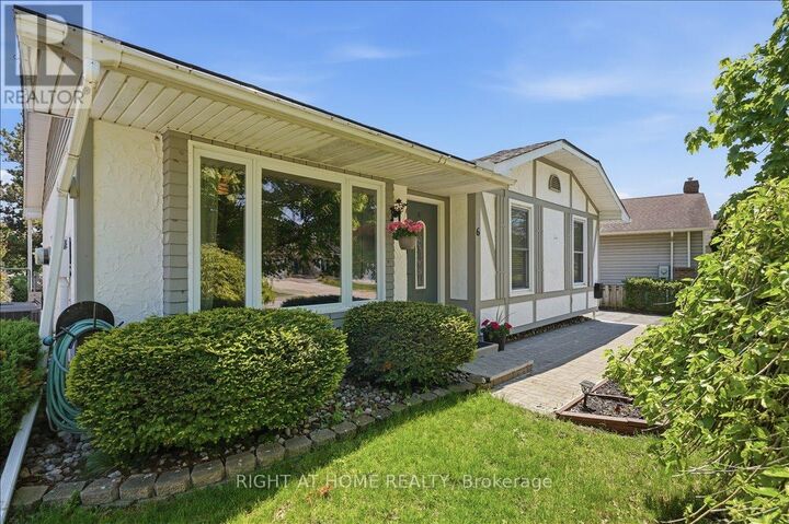Property Photo: 6 Willcher Drive ON L2M 7C8