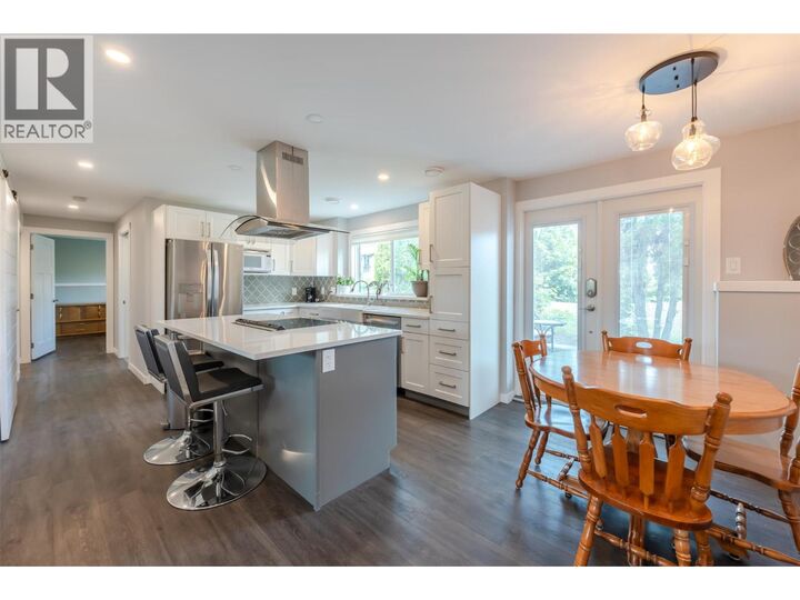 Property Photo: 11512 Harvey Street BC V0H 1Z0