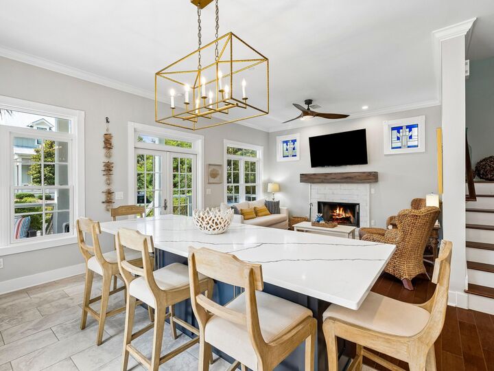 Property Photo:  181 Matt'S Way  FL 32459 
