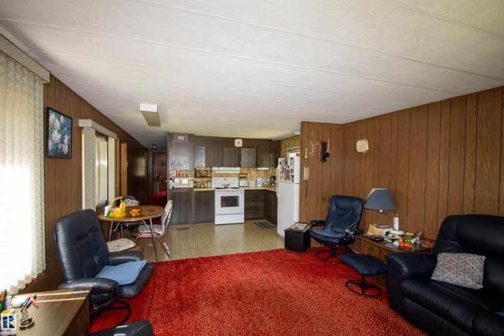 Property Photo:  55428 Secondary 881  AB T0A 3A0 