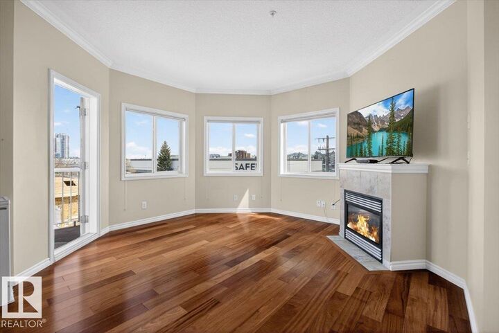 Property Photo: 8528 82 Avenue NW 326 AB T6B 0Y8