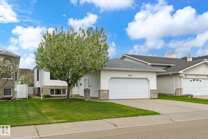 Property Photo: 8604 157 Avenue NW AB T5Z 3B3