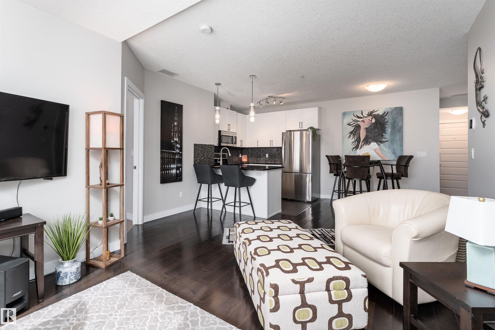 Property Photo:  5151 Windermere Boulevard SW 224  AB T6W 2K4 