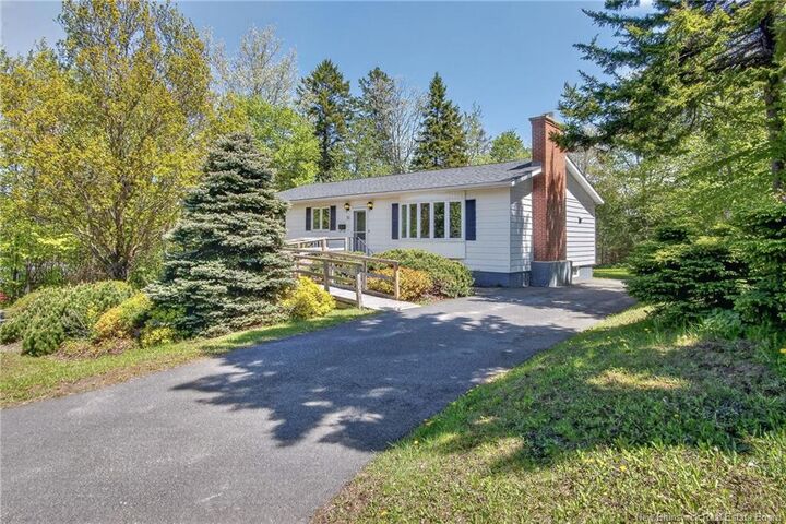Property Photo: 25 Eriskay Drive NB E2E 5T5