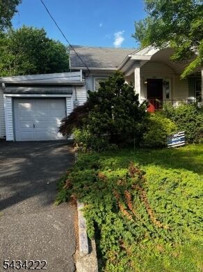 Property Photo: 8 Beach Rd NJ 07044