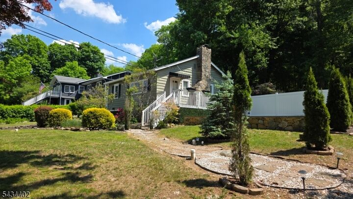 Property Photo:  37 Grandview Ave  NJ 07460 