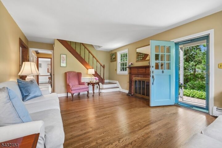 Property Photo:  150 West End Place  NJ 07016 
