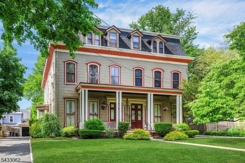 Property Photo: 118 Linden Ave Unit 3 NJ 07003