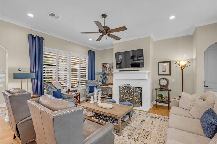 Property Photo:  63 Fairway Park Main  TX 77356 