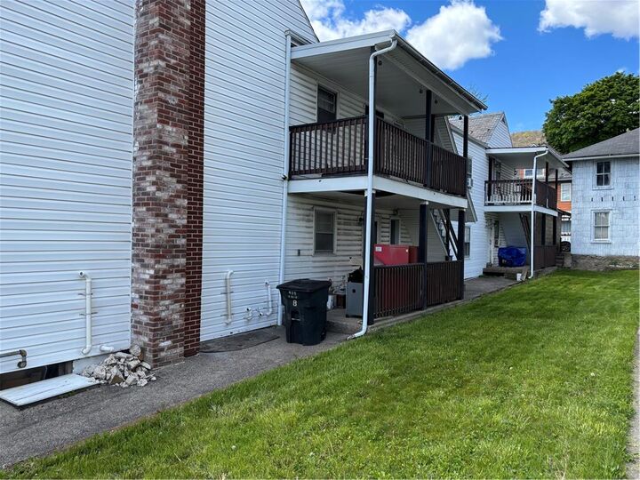 Property Photo:  435 Main Street  PA 18072 