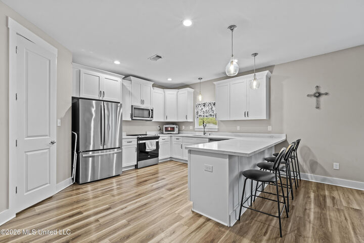 Property Photo:  29 Bayou View Drive  MS 39507 