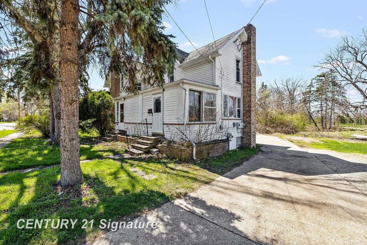 Property Photo: 1911 Lincoln Avenue MI 48601
