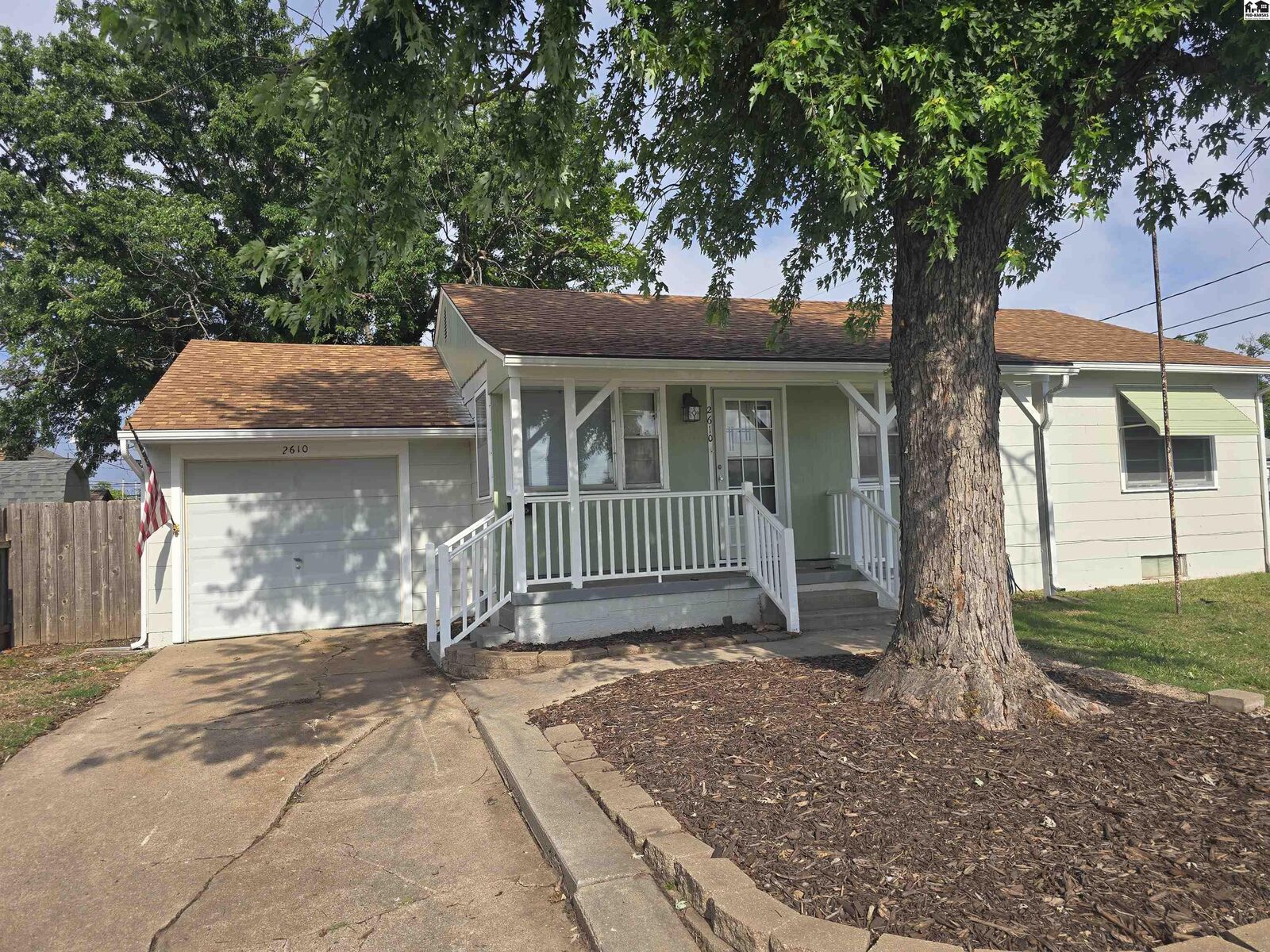 Photo de la propriété:  2610 N Washington St  KS 67502 