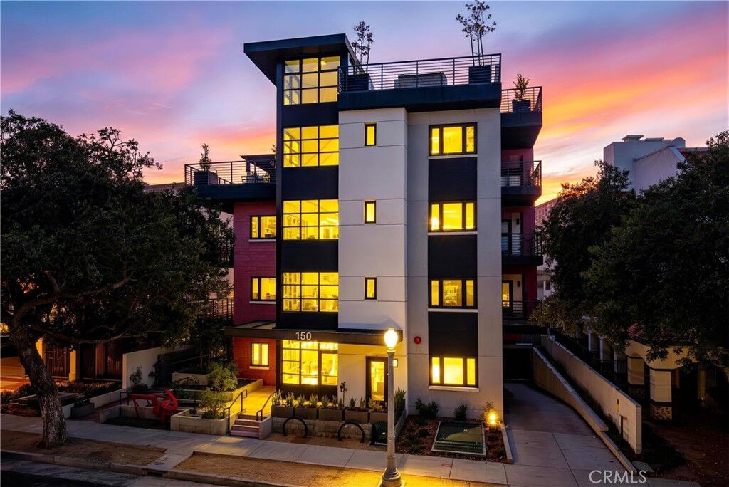 Property Photo:  150 S Oak Knoll 202  CA 91101 