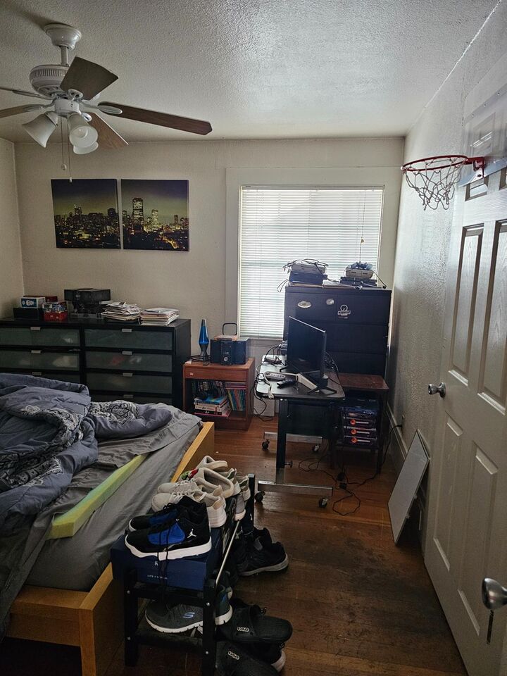 Property Photo: 1804 S Street CA 95811