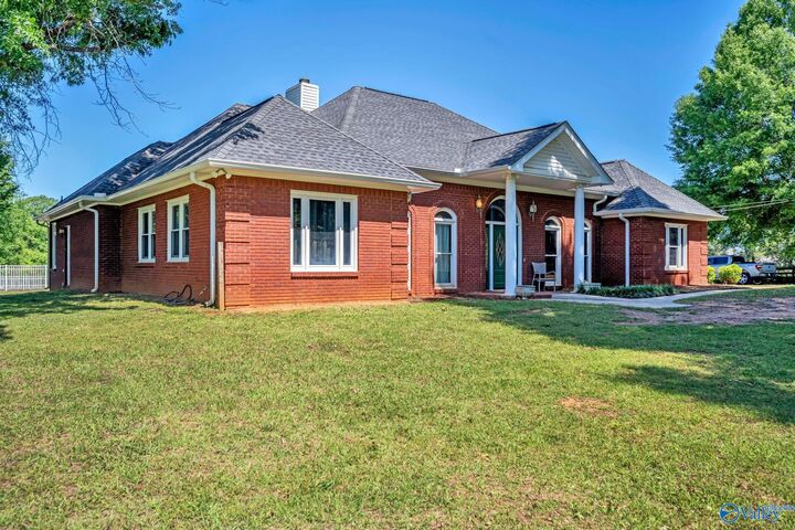 Property Photo:  5955 Spring Creek Road  AL 35115 