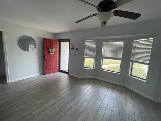 Property Photo:  1121 Brentwood  OK 74601 