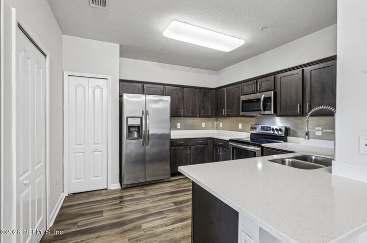 Property Photo:  4950 Key Lime Drive 301  FL 32256 