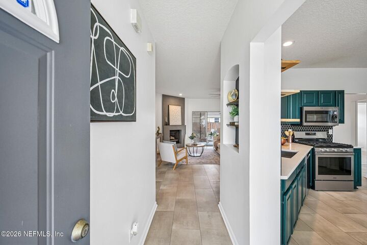 Property Photo:  11176 Lord Taylor Drive  FL 32246 
