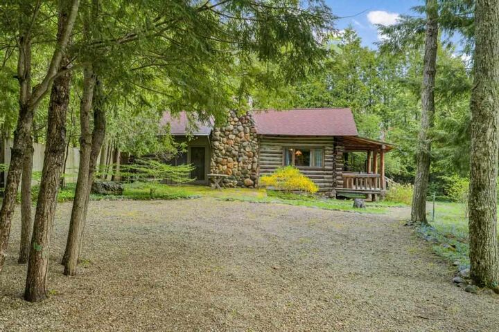 Property Photo: 325 E Shadow Trails MI 49712
