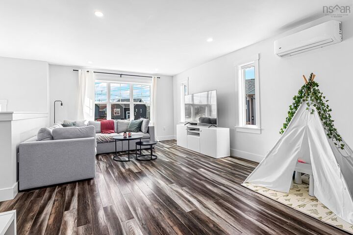 Property Photo: 73 Boyne Court NS B3G 0G9