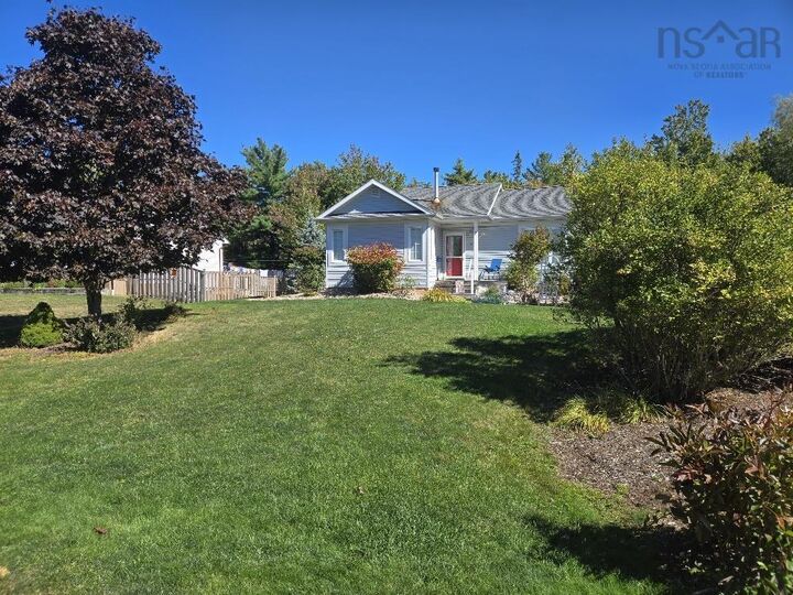 Property Photo: 40 Silverwood Dr. NS B2N 6Y6