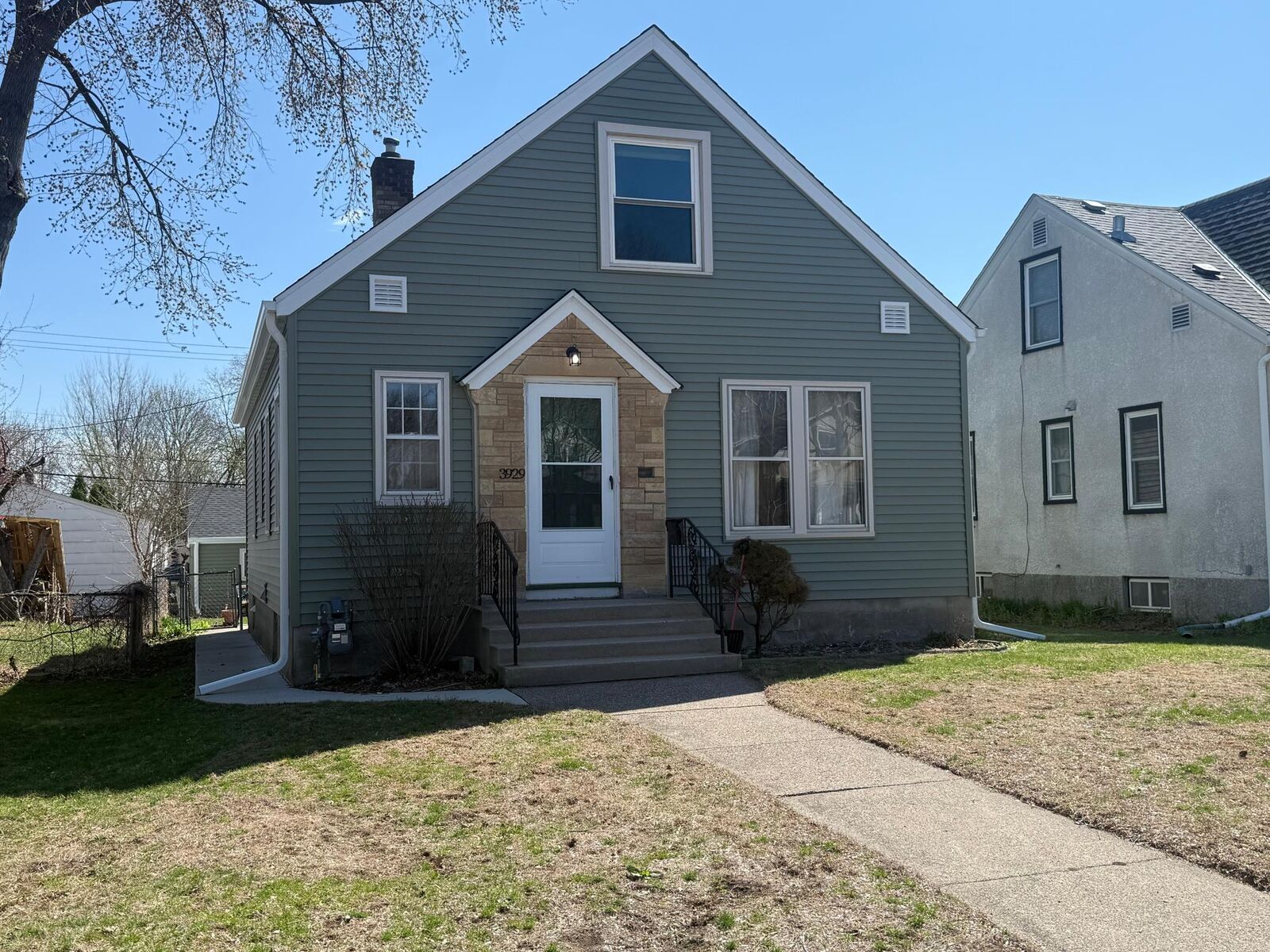 Property Photo:  3929 29th Avenue S  MN 55406 