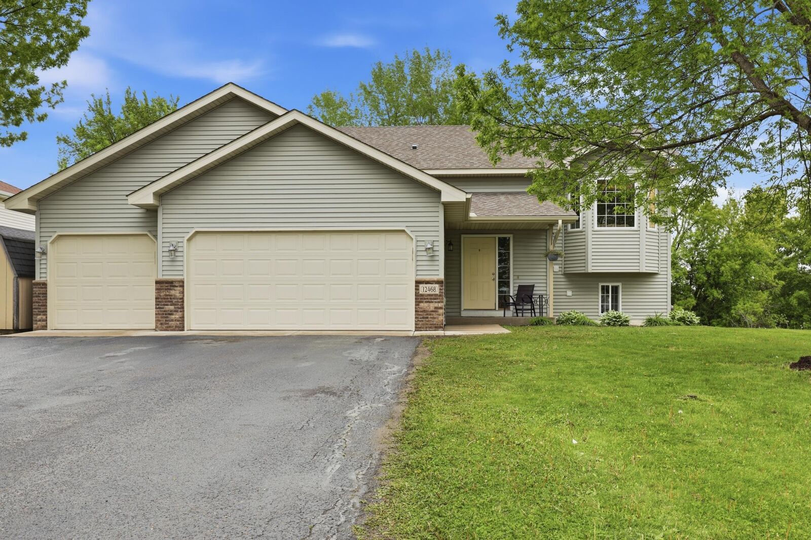 Property Photo:  12468 65th Street NE  MN 55301 