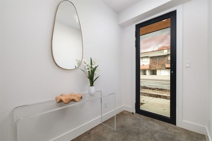 Property Photo: 3053 Wycliff Avenue 207 TX 75219