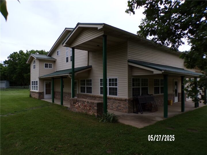 Property Photo:  3049 N Arkansas  AR 72756 