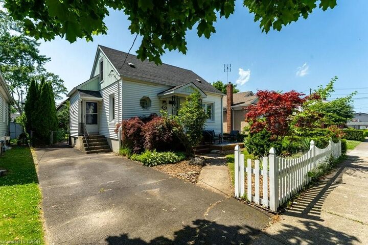 Property Photo: 19 Columbia Street ON L2R 5H5