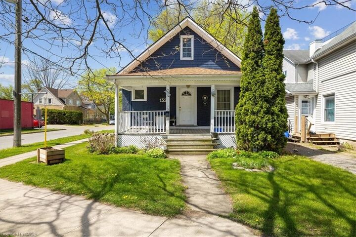 Property Photo: 155 1/2 Lake Street Main ON L2R 5Y5